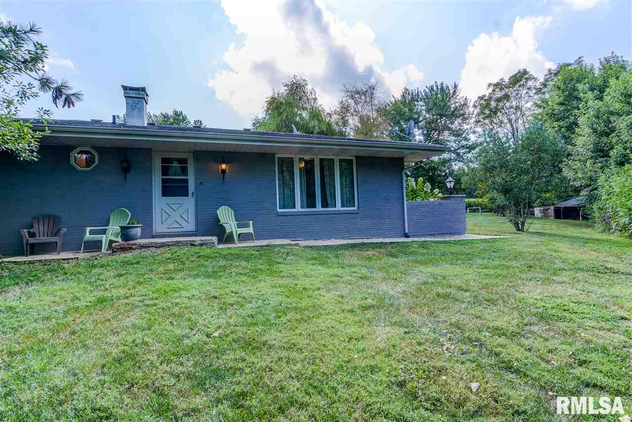 13261 Bab Road Auburn, IL 62615 - Photo 2 of 36