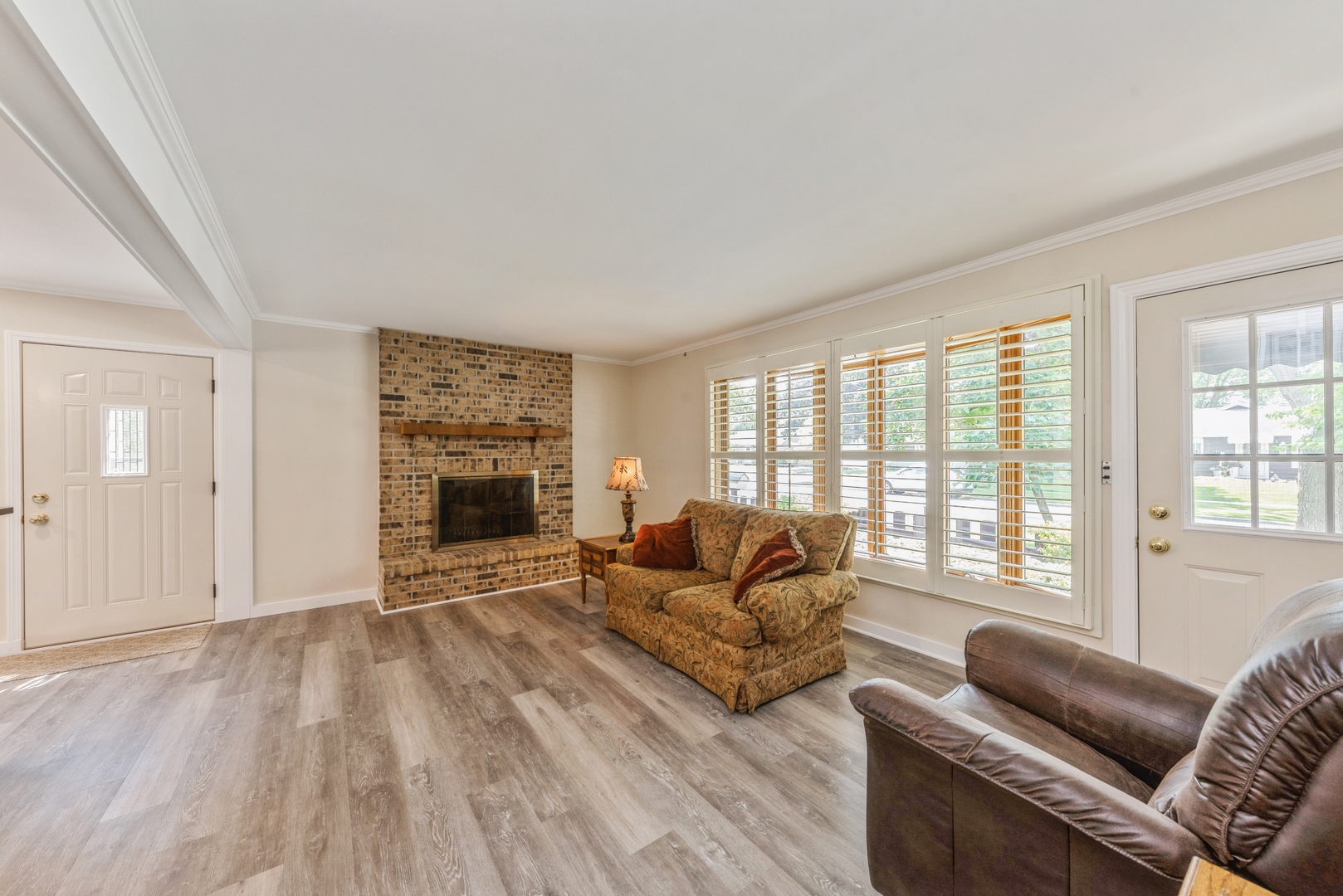 2602 George Street Rolling Meadows, IL 60008 - Photo 2 of 12