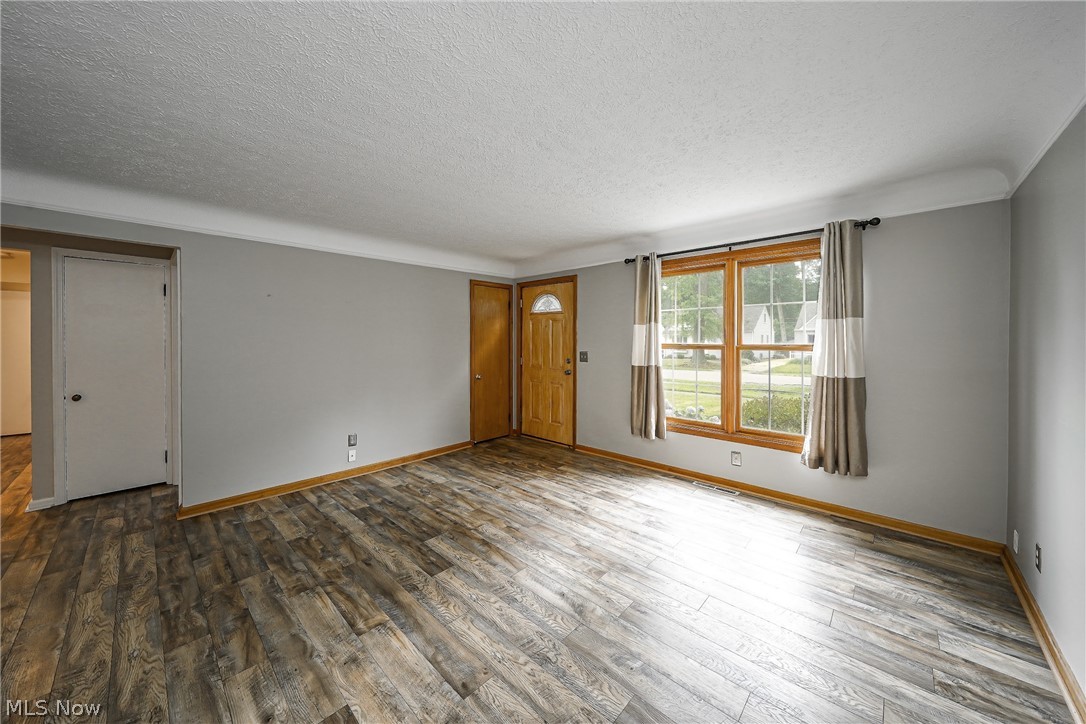 220 Beck Road Avon Lake, OH 44012 - Photo 9 of 21 Gallery Image 9
