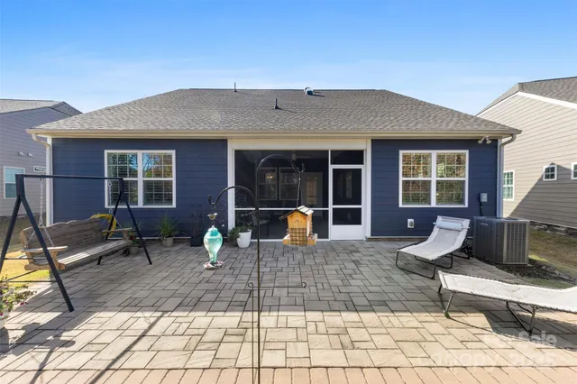 $510,000 | 129 Picasso Trail, Mount Holly, NC 28120