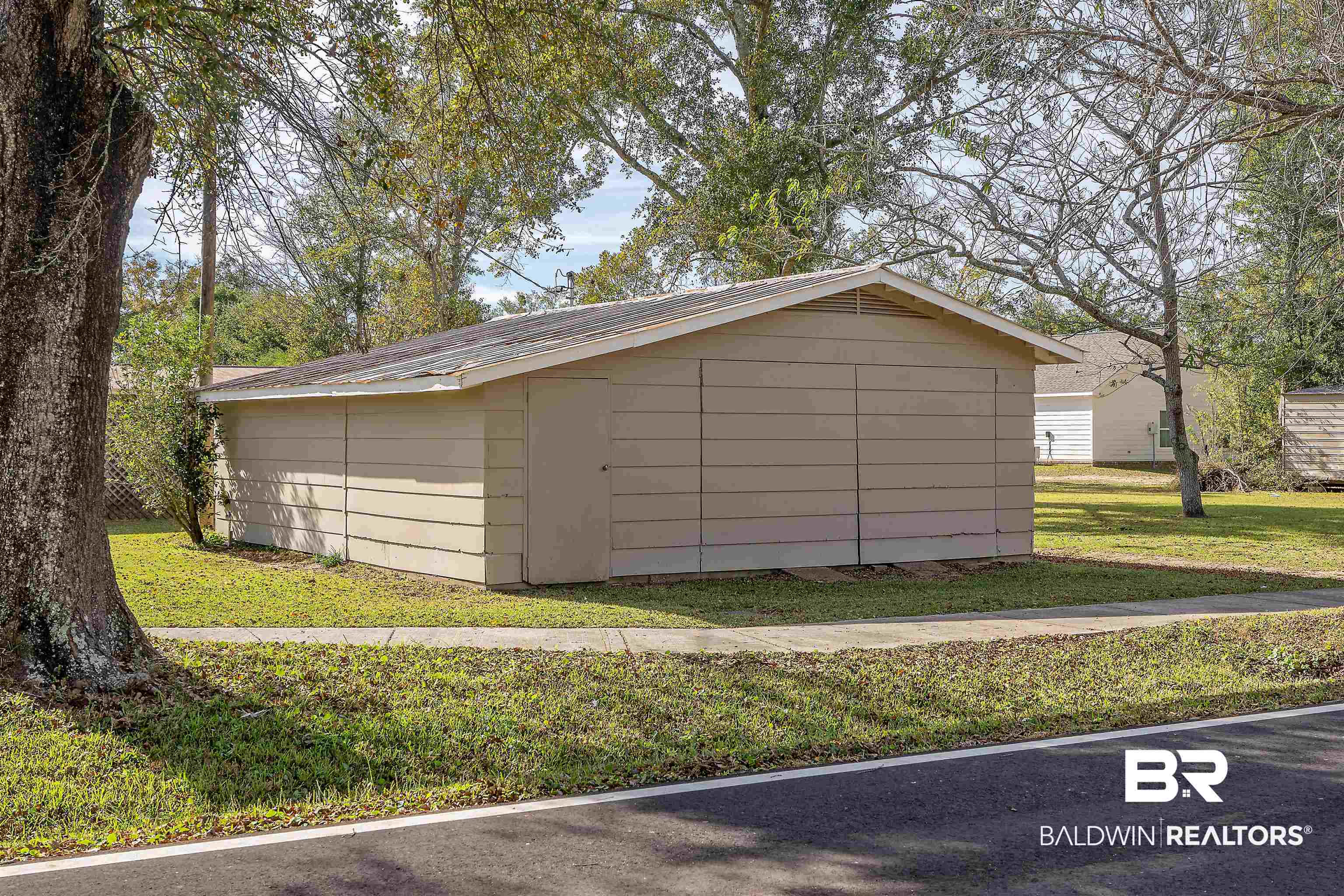 207 Northeast 3rd Street Summerdale, AL 36580 - Photo 25 of 33