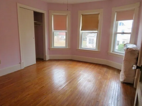 $599,000 | 57 Columbus Avenue, Northampton, MA 01060