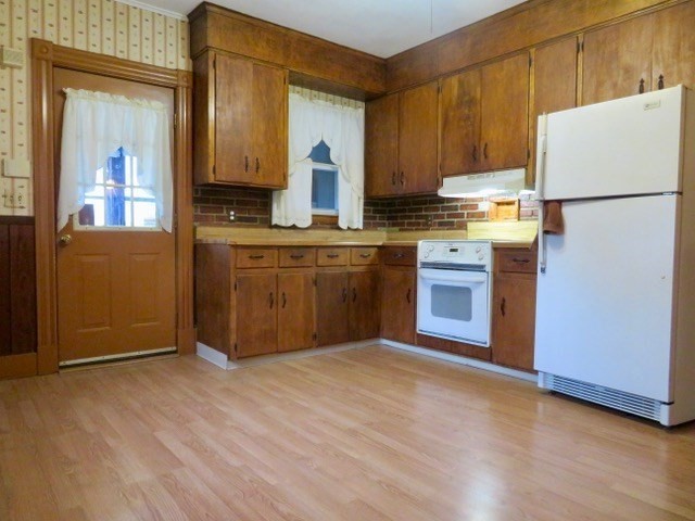 57 Columbus Avenue Northampton, MA 01060 - Photo 4 of 42