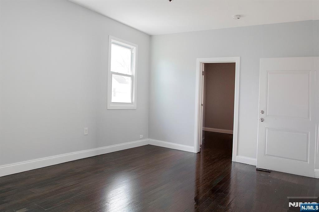 52 Smith Street Newark, NJ 07106 - Photo 2 of 12
