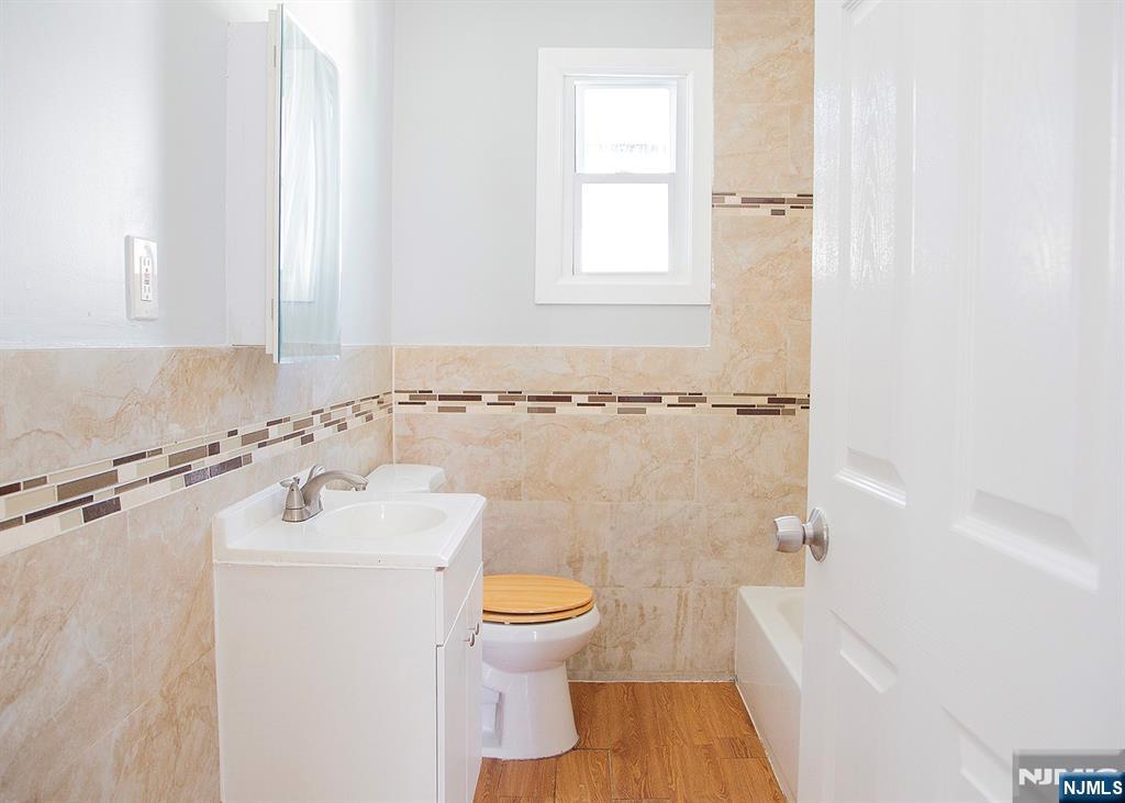 52 Smith Street Newark, NJ 07106 - Photo 9 of 12