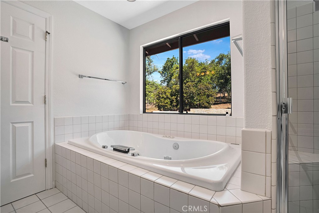 8258 Via Urner Way Bonsall, CA 92003 - Photo 21 of 49
