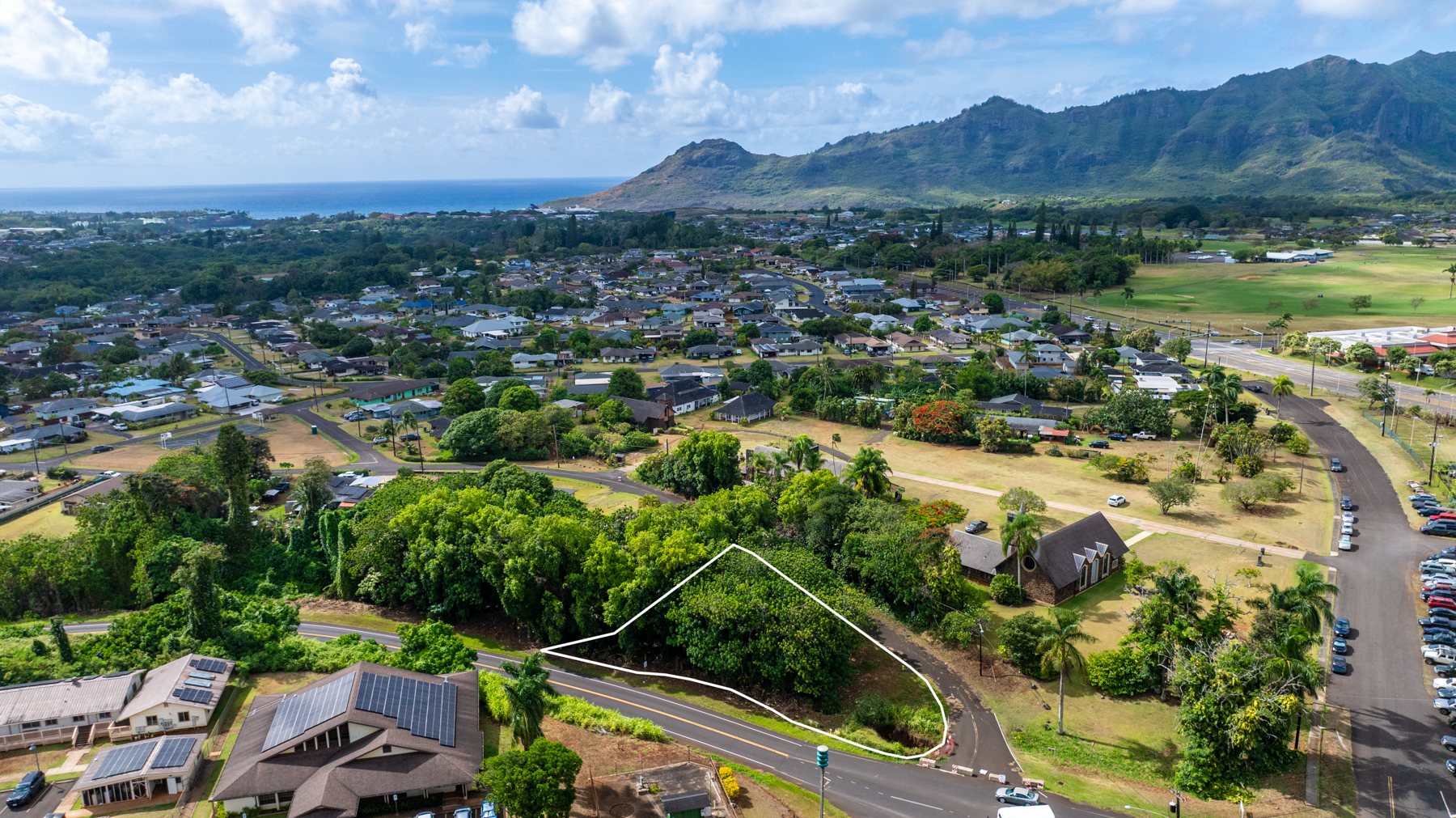 2804 Wehe Road Lihue, HI 96766 - Photo 1 of 29 a view of a city
