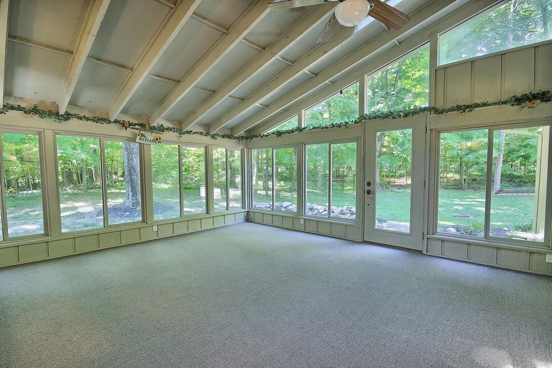 2361 Carriage Road Powell, OH 43065 - Photo 19 of 29 Gallery Image 19