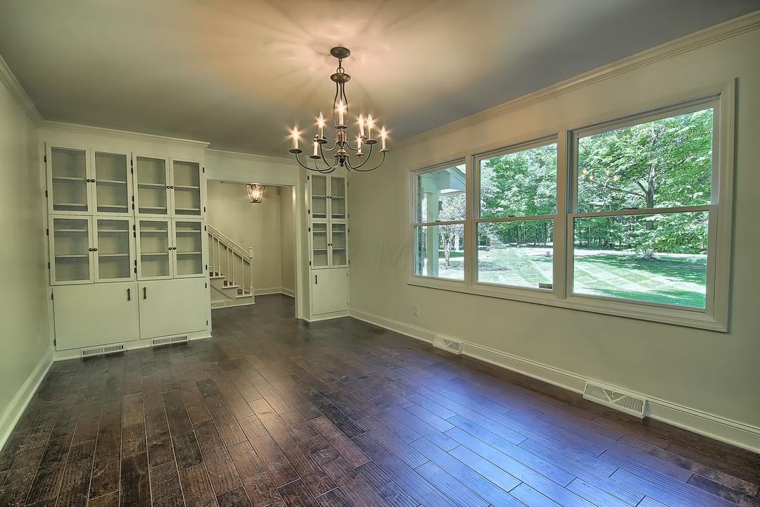 2361 Carriage Road Powell, OH 43065 - Photo 20 of 29 Gallery Image 20