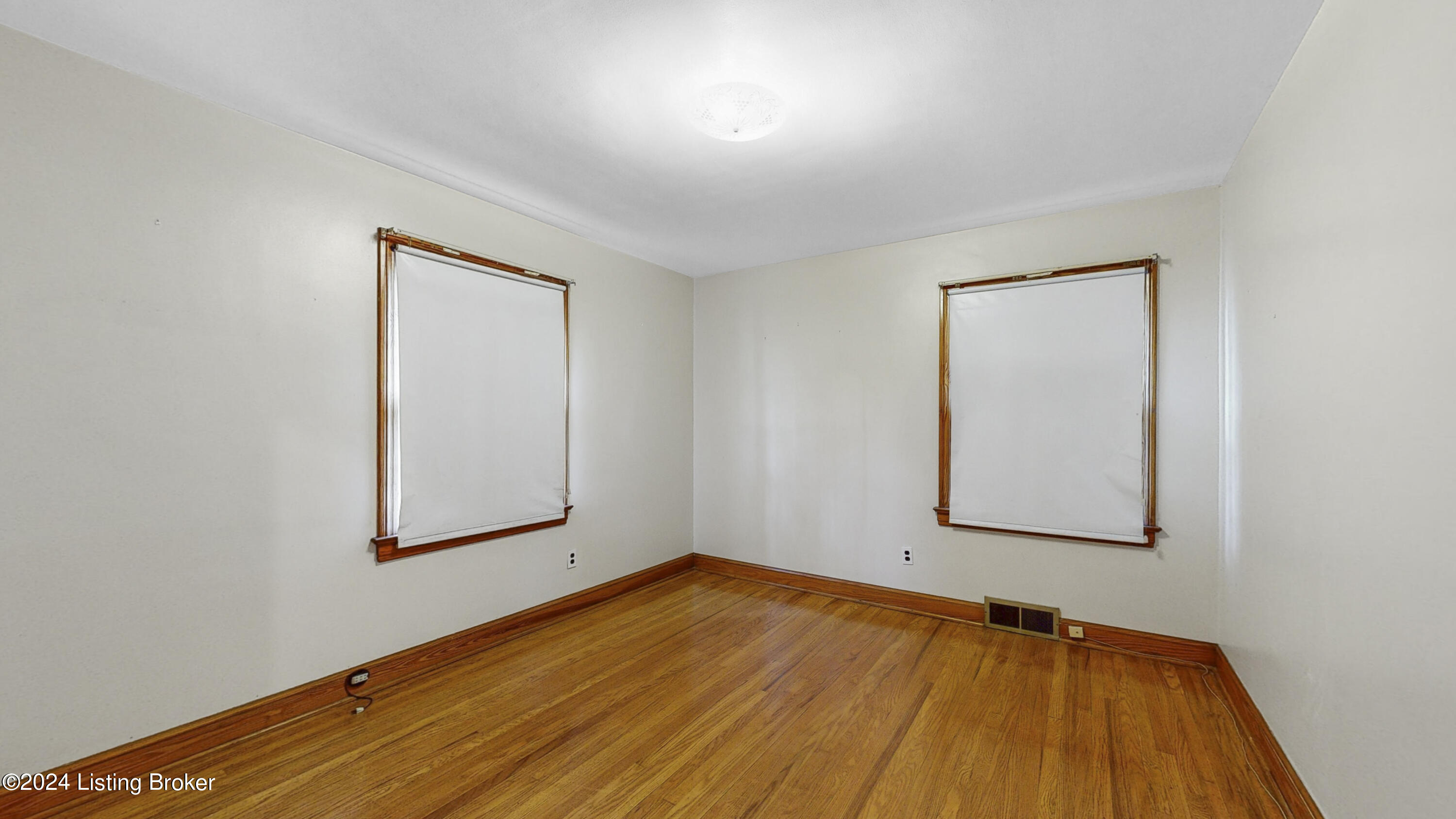 2525 Ralph Avenue Louisville, KY 40216 - Photo 21 of 36 2525 Ralph Ave-121
