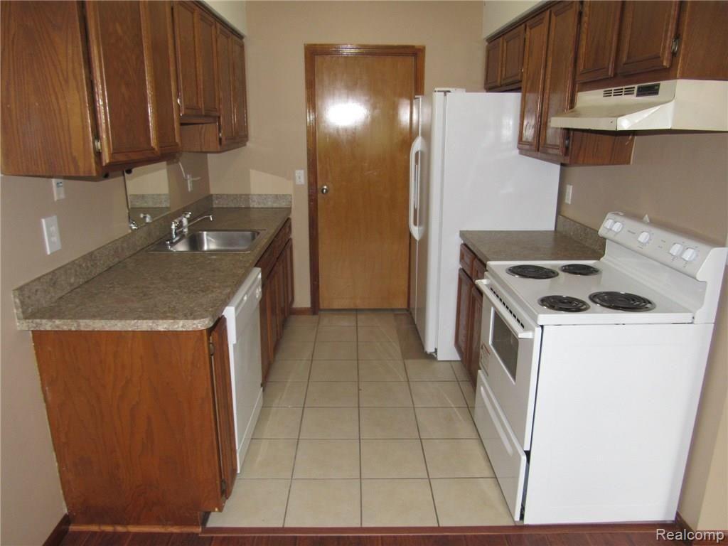 54121 Powderhorn Ridge Utica, MI 48316 - Photo 19 of 29