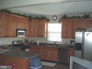 38 Chapel Hill Road Mount Laurel, NJ 08054 - Photo 4 of 6 Gallery Image 4