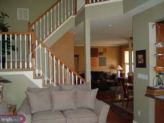 38 Chapel Hill Road Mount Laurel, NJ 08054 - Photo 5 of 6 Gallery Image 5