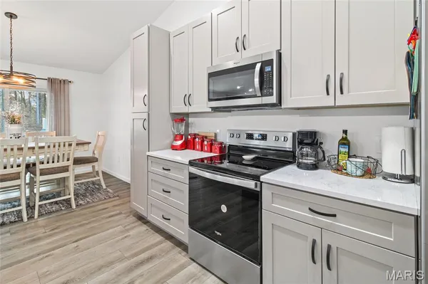 $295,000 | 1539 Hickory Landing, De Soto, MO 63020