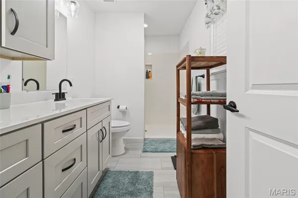 $295,000 | 1539 Hickory Landing, De Soto, MO 63020