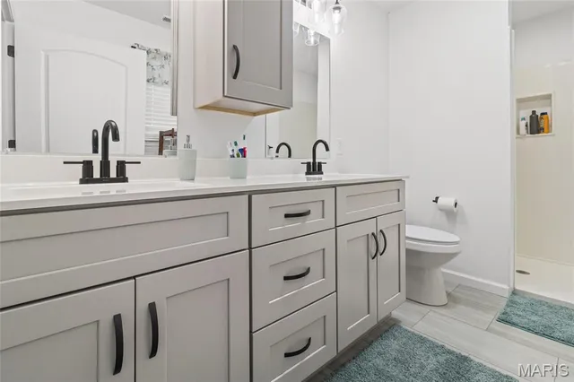 $295,000 | 1539 Hickory Landing, De Soto, MO 63020