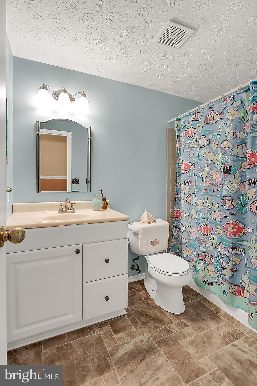 2724 Parallel Path Abingdon, MD 21009 - Photo 9 of 23 Full Bath on BR level with updates also