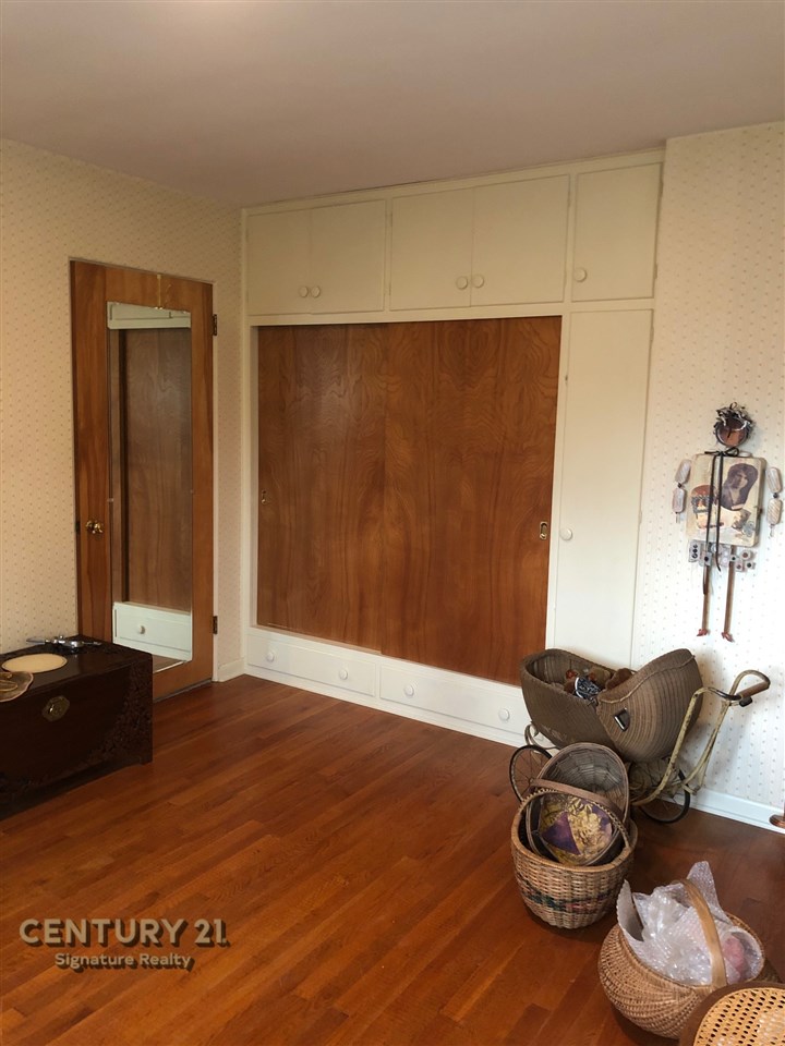 5334 Calkins Road Flint, MI 48532 - Photo 16 of 30 31375392-20.JPG