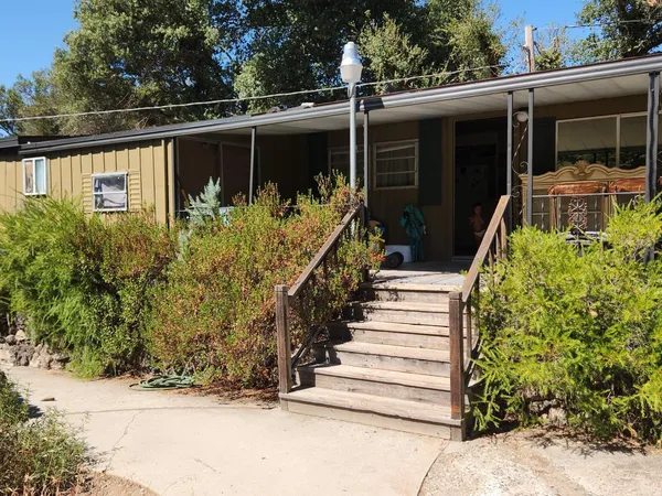 $325,000 | 49832 Road 426, Oakhurst, CA 93644