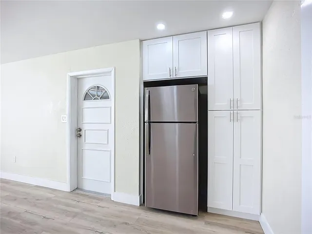 $2,950 | 4513 West Gray Street, Tampa, FL 33609