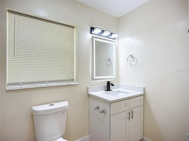 $2,950 | 4513 West Gray Street, Tampa, FL 33609