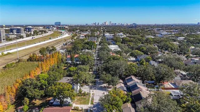 $2,950 | 4513 West Gray Street, Tampa, FL 33609