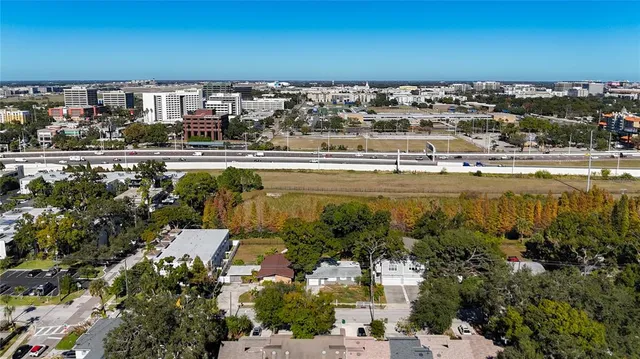 $2,950 | 4513 West Gray Street, Tampa, FL 33609