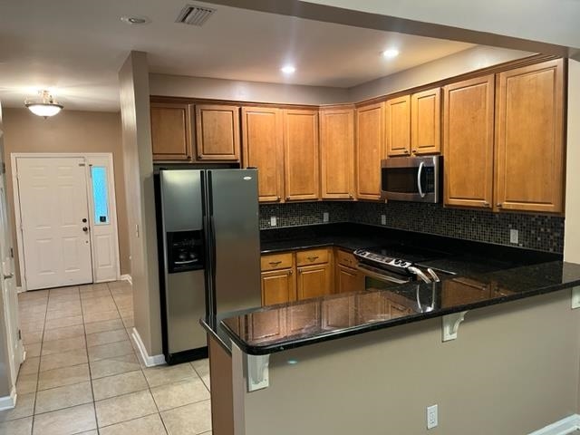 1325 Stone Road, Unit 204 Tallahassee, FL 32303 - Photo 4 of 8