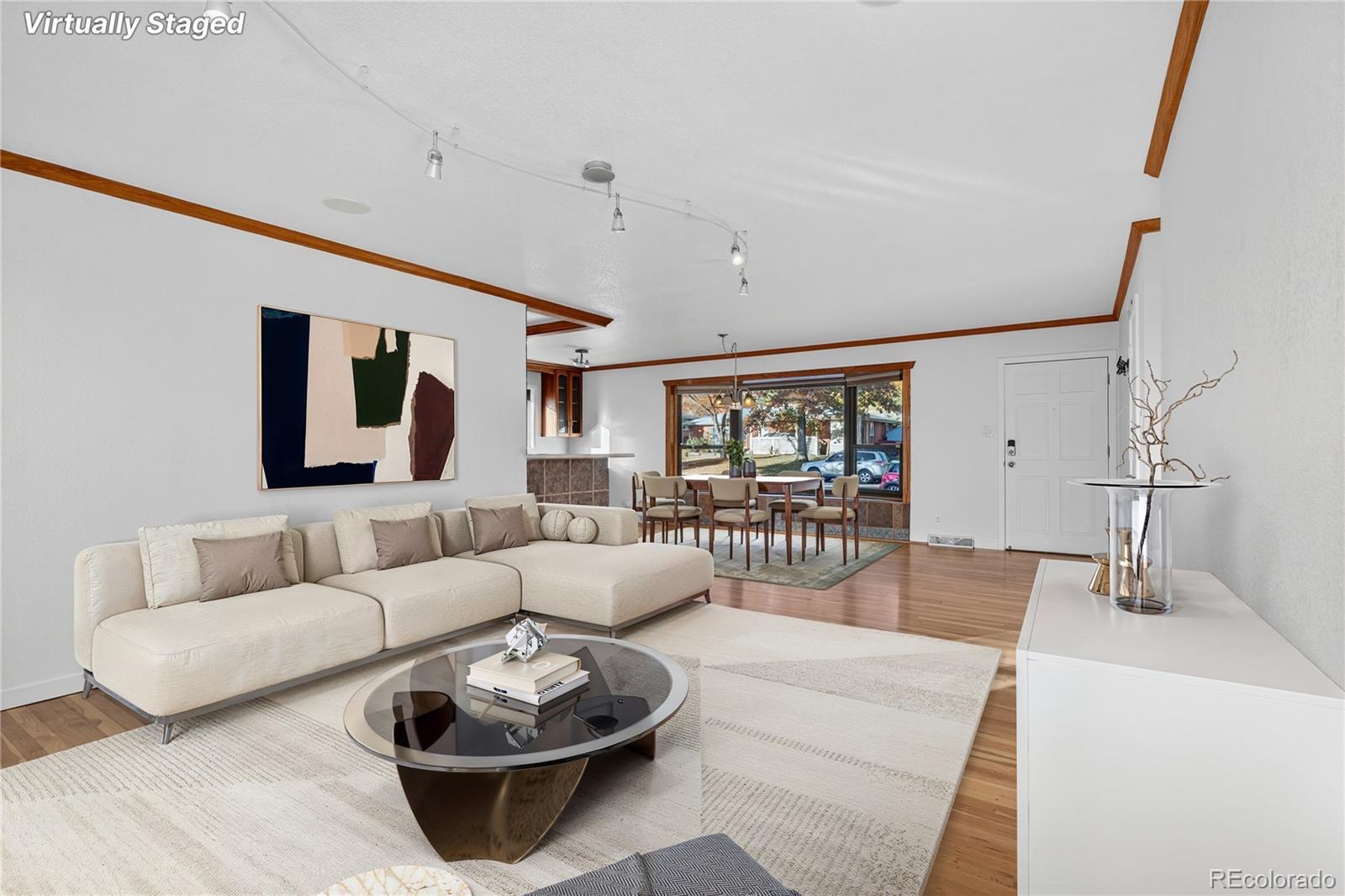 450 South 40th Street Boulder, CO 80305 - Photo 4 of 36 a living room with furniture and a table