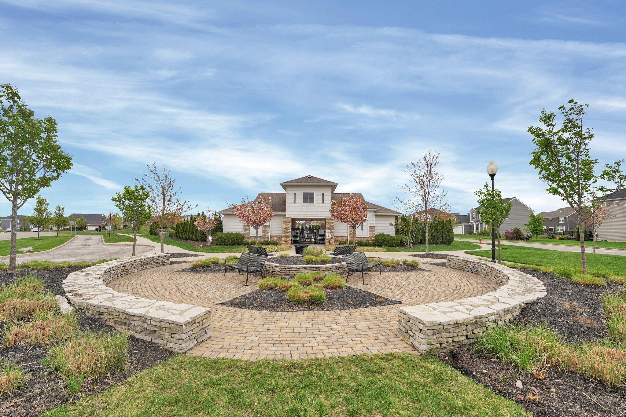 916 Rooks Circle Sunbury, OH 43074 - Photo 32 of 39 Join in the neighborhood fun this Summer at the community pool!