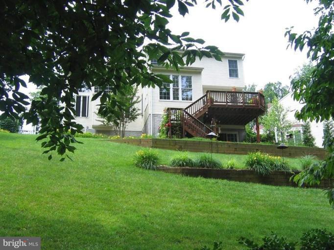 2738 Dunleer Road Ellicott City, MD 21042 - Photo 19 of 29 Exterior (Rear)