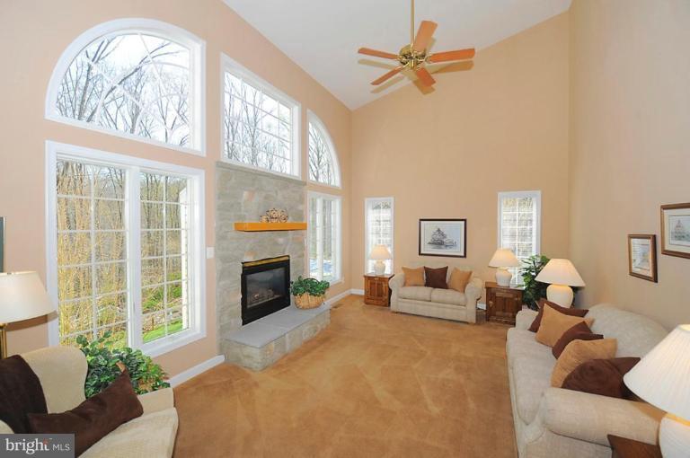 2738 Dunleer Road Ellicott City, MD 21042 - Photo 3 of 29 Living Room #2
