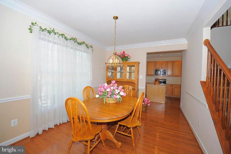 2738 Dunleer Road Ellicott City, MD 21042 - Photo 8 of 29 Dining Room