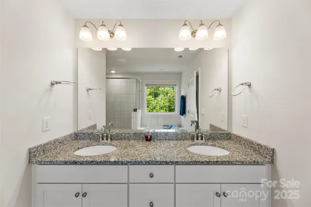 $424,000 | 4110 Dillingham Court, Charlotte, NC 28214