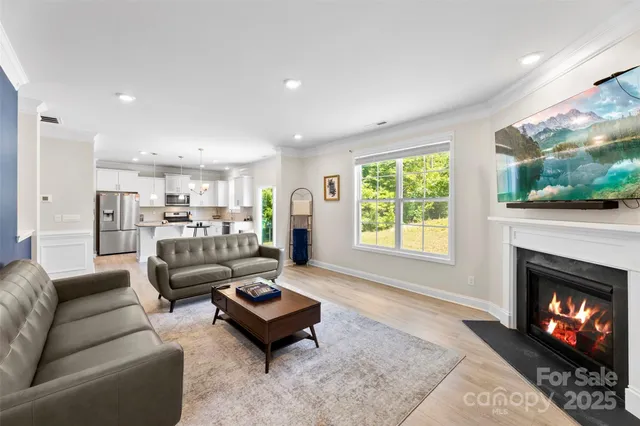 $424,000 | 4110 Dillingham Court, Charlotte, NC 28214