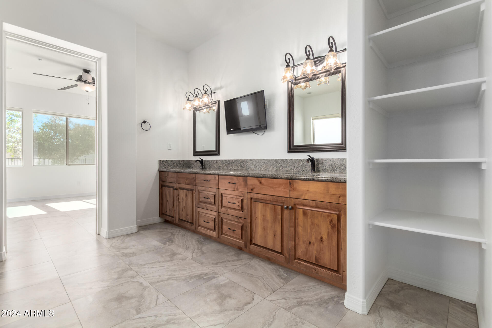 16217 West Skinner Road Surprise, AZ 85387 - Photo 28 of 76 30 - Skinner