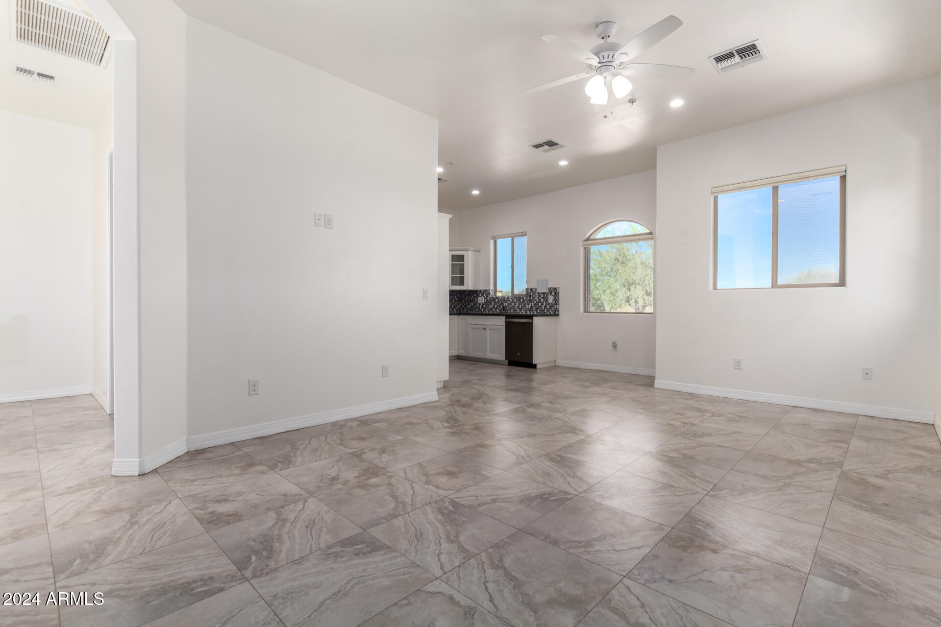 16217 West Skinner Road Surprise, AZ 85387 - Photo 43 of 76 47 - Skinner