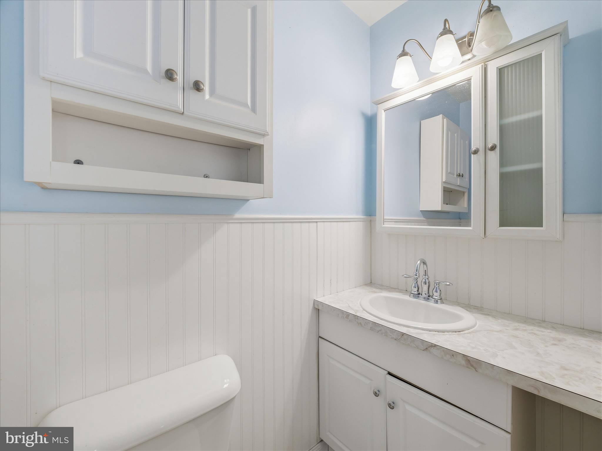 231 Fairview Avenue Waynesboro, PA 17268 - Photo 27 of 45 a bathroom with a sink vanity and toilet