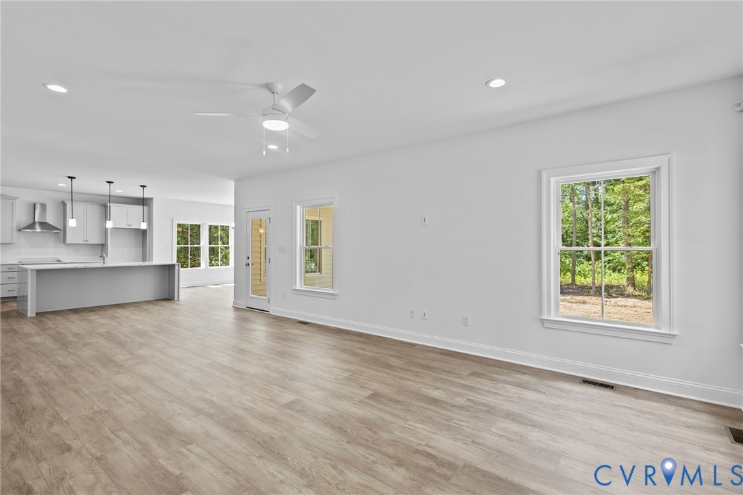 2474 Old Telegraph Road Providence Forge, VA 23140 - Photo 18 of 32