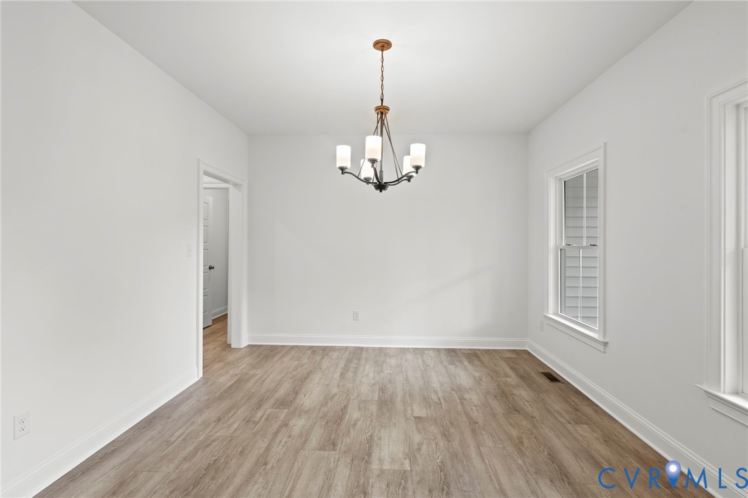 2474 Old Telegraph Road Providence Forge, VA 23140 - Photo 6 of 32