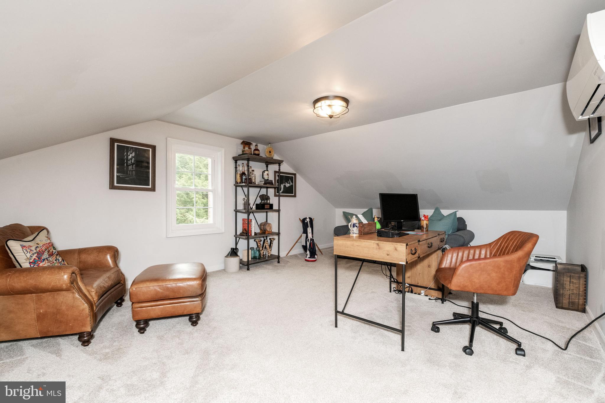 110 Butler Road Reisterstown, MD 21136 - Photo 23 of 40 Upper level bedroom 2