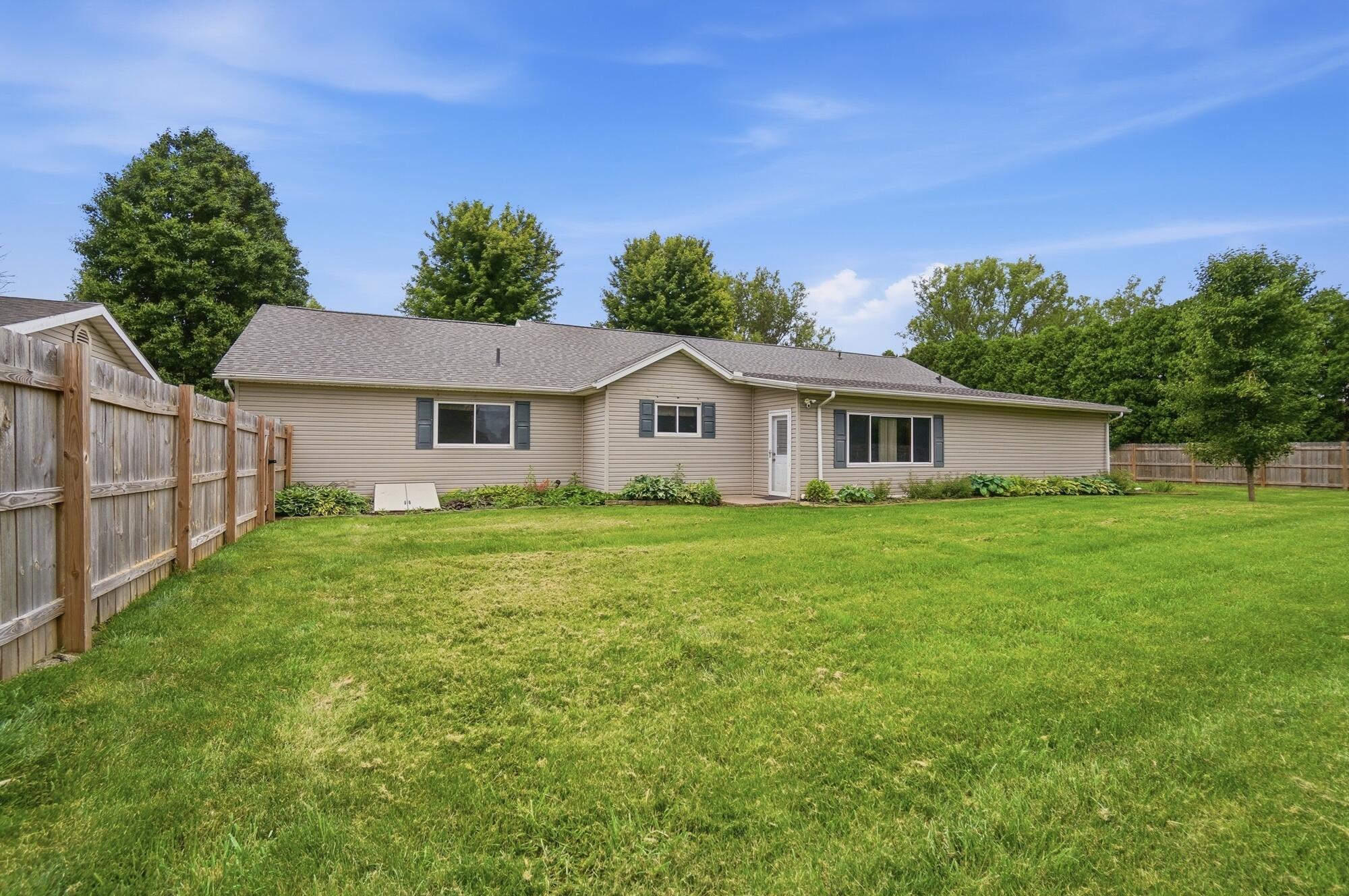 1700 West Sparrow Road Springfield, OH 45502 - Photo 57 of 62 284