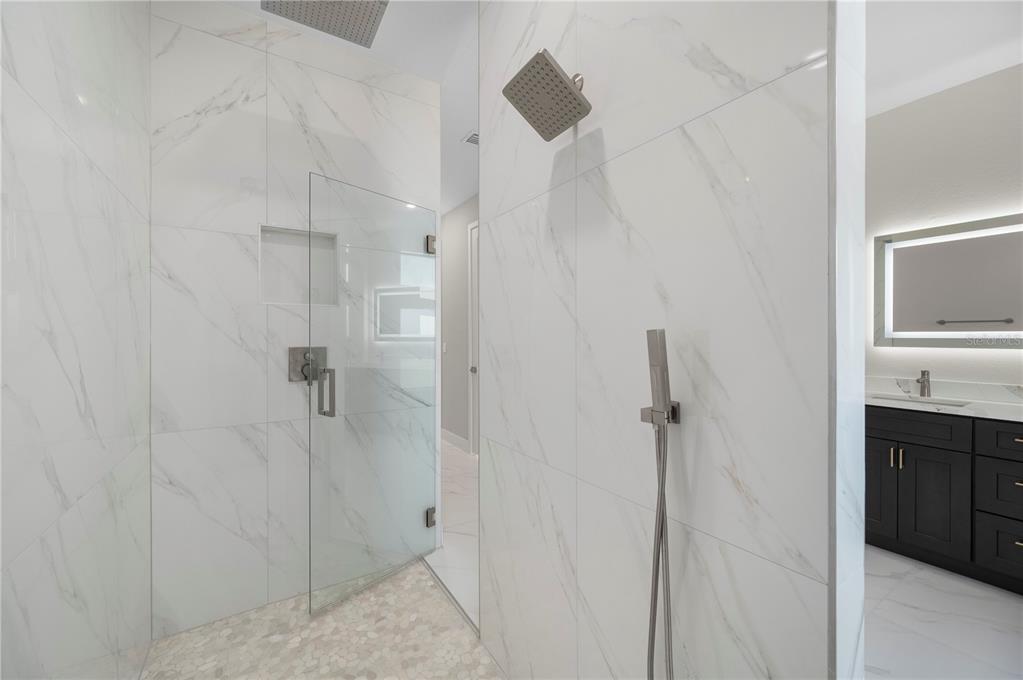 198 Gulfview Road Punta Gorda, FL 33950 - Photo 29 of 74 Gallery Image 29