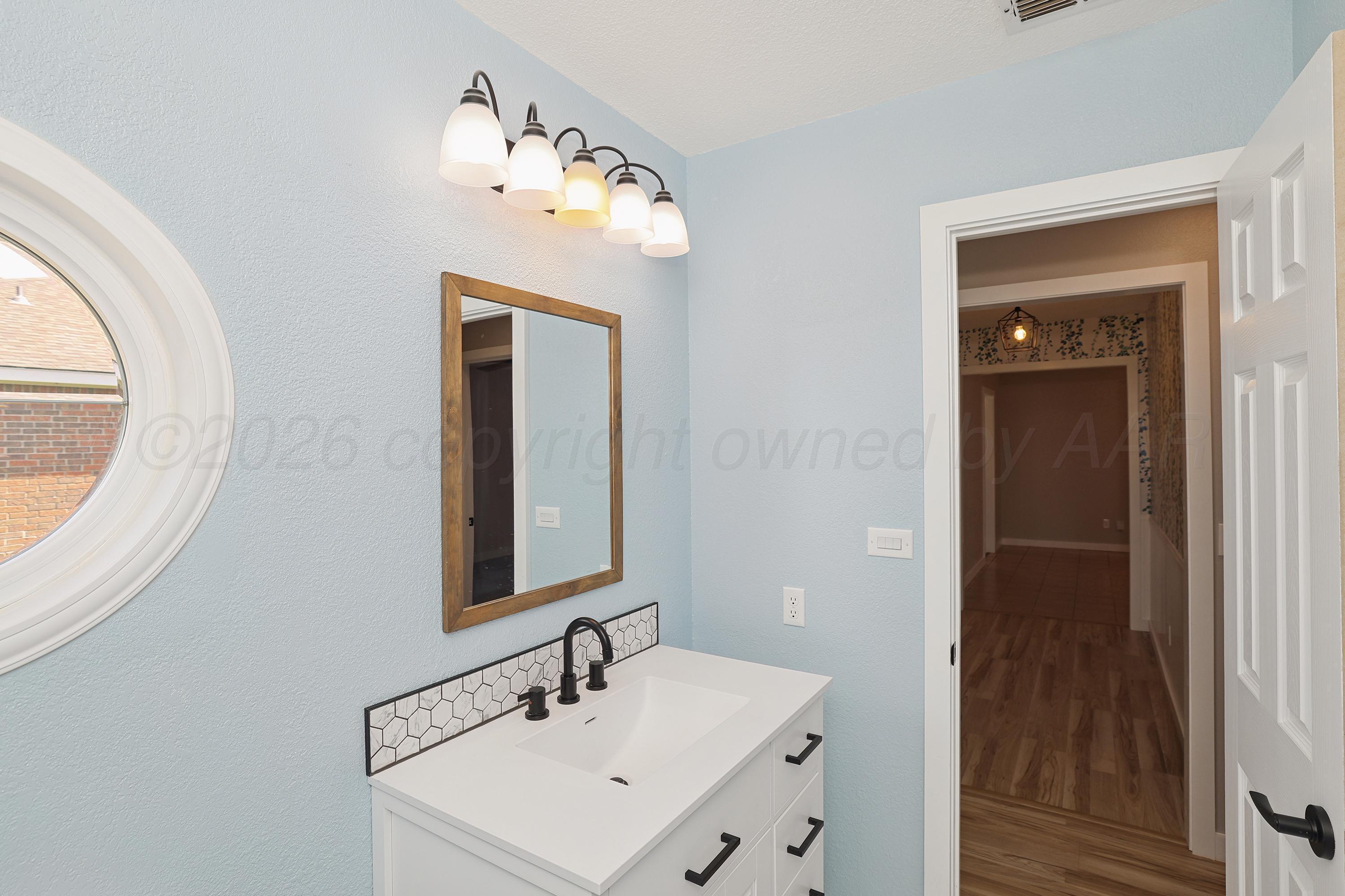 2203 Troveta Drive Amarillo, TX 79110 - Photo 26 of 29 26-Bathroom Vanity