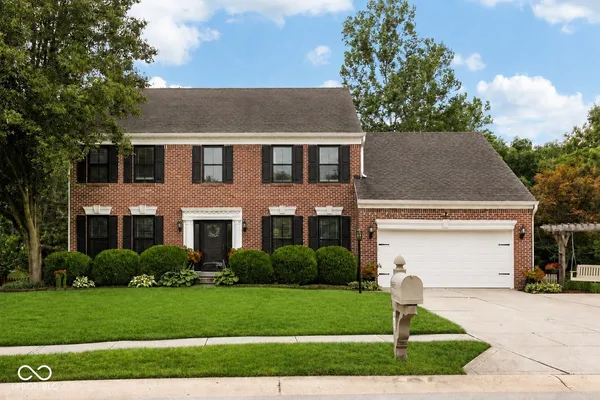 $489,900 | 1852 Valleywood Drive, Avon, IN 46123