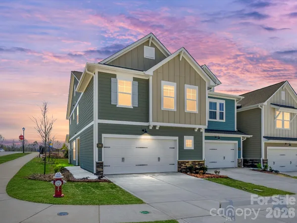 $469,000 | 218 Quartz Hl Way, Waxhaw, NC 28173