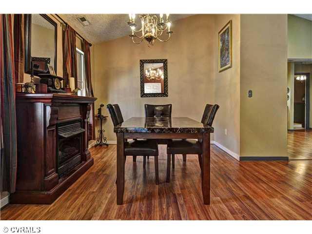13473 Stage Road Lanexa, VA 23089 - Photo 5 of 12 Dining Room