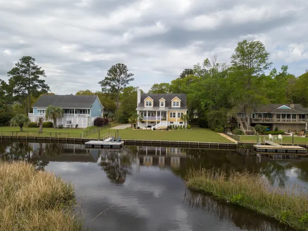 $899,000 | 75 Pine Grove Lane, Georgetown, SC 29440