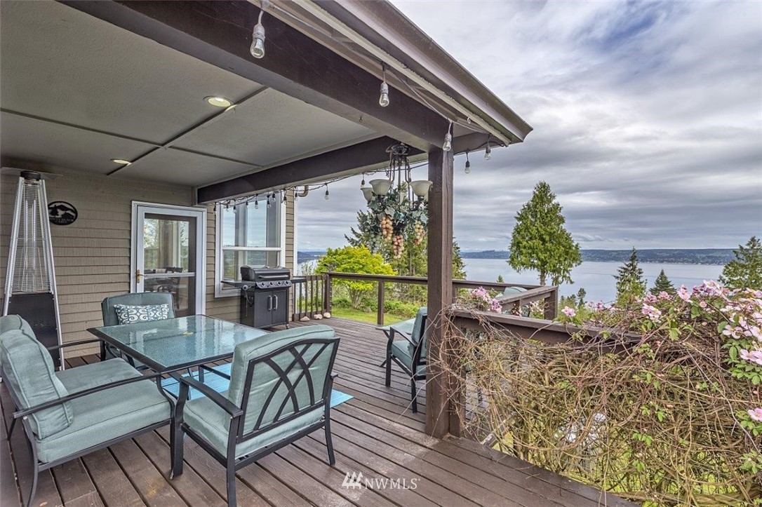 771 Thorndyke Road Port Ludlow, WA 98365 - Photo 3 of 40 Gallery Image 3