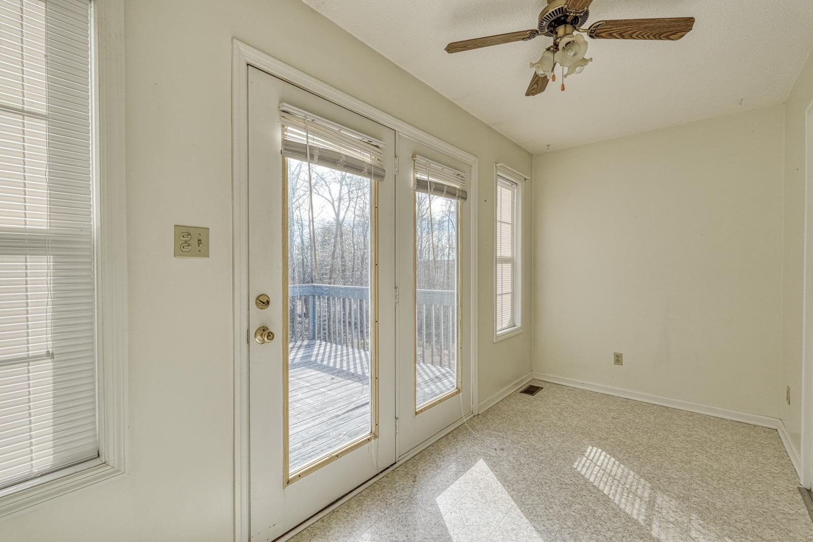 215 South Johnson Street Landrum, SC 29356 - Photo 18 of 39